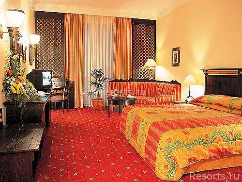 Millennium Airport Hotel 9